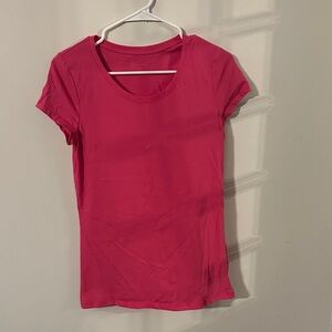 No Boundaries Hot Pink Scoop Neck Short Sleeve Tee